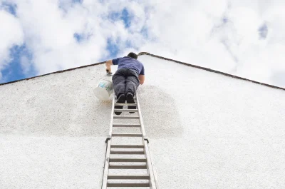 Peinture extérieure à Cosges — façades et ravalement